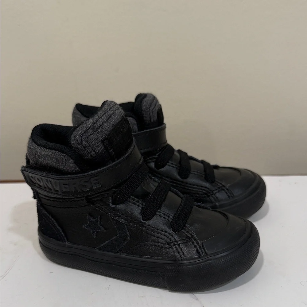Mint - Converse Leather Pro Blaze Strap Kids Black High-Top Sneakers ( sz 5)
